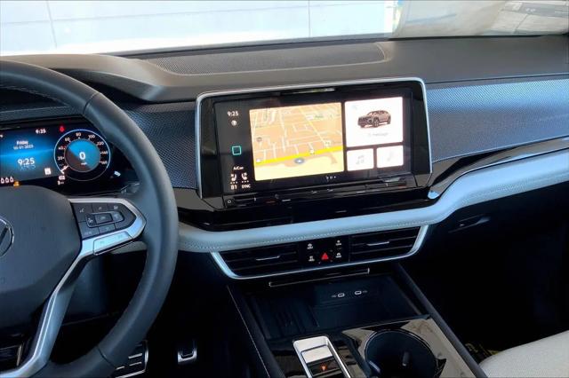 2026 Volkswagen Atlas Cross Sport SEL Premium R-Line