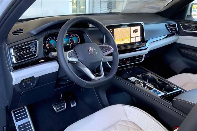 2026 Volkswagen Atlas Cross Sport SEL Premium R-Line