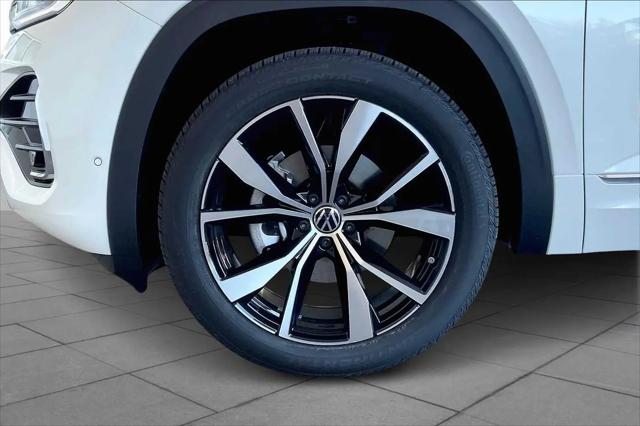 2026 Volkswagen Atlas Cross Sport SEL Premium R-Line