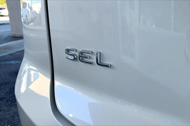 2026 Volkswagen Atlas Cross Sport SEL Premium R-Line