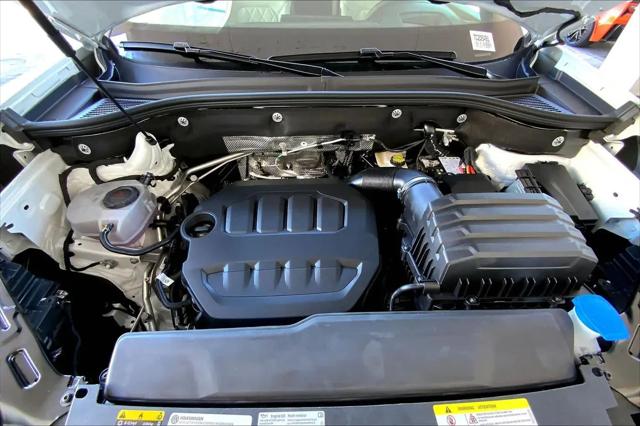 2026 Volkswagen Atlas Cross Sport SEL Premium R-Line