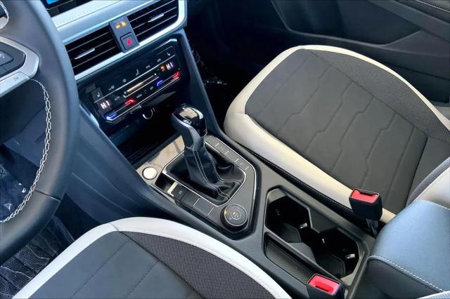 2026 Volkswagen Taos SE