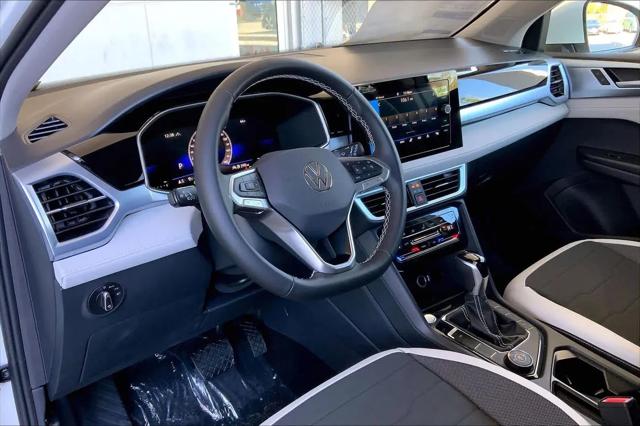 2026 Volkswagen Taos SE