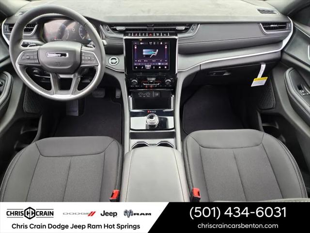 2025 Jeep Grand Cherokee Laredo X 4x2