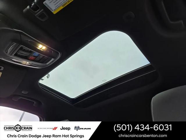 2025 Jeep Grand Cherokee Laredo X 4x2
