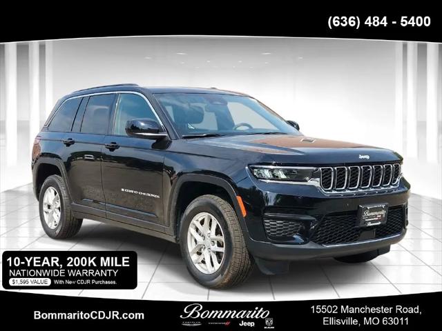 2025 Jeep Grand Cherokee Laredo X 4x4 for sale in Ellisville, MO