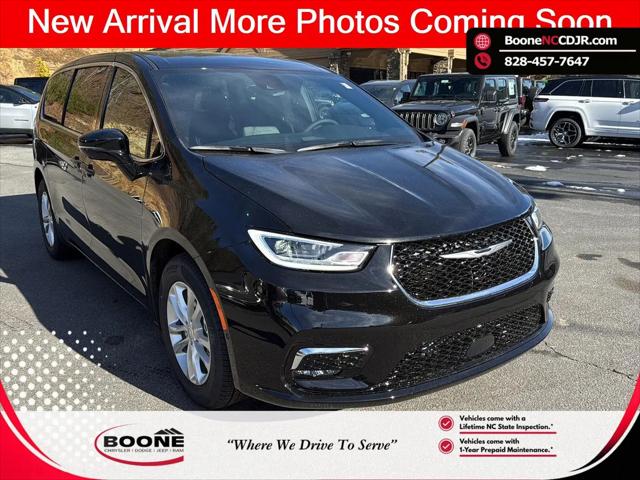 2026 Chrysler Pacifica Select for sale in Boone, NC
