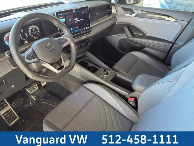 2026 Volkswagen Tiguan SE R-Line Black
