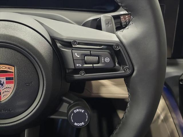 2026 Porsche Panamera 4