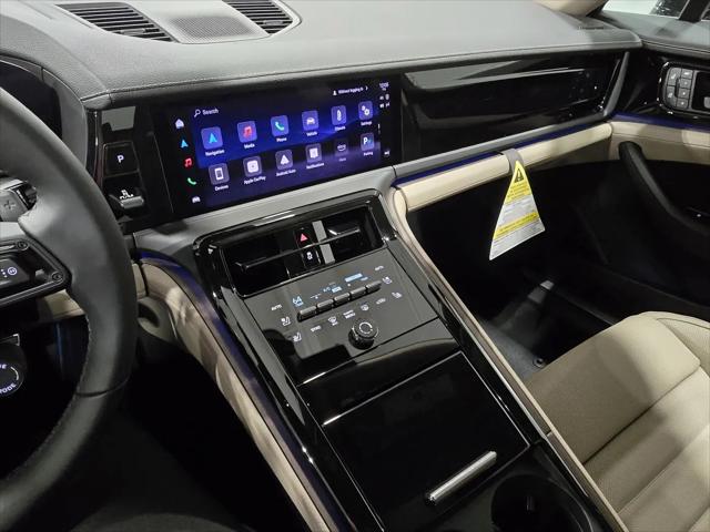 2026 Porsche Panamera 4