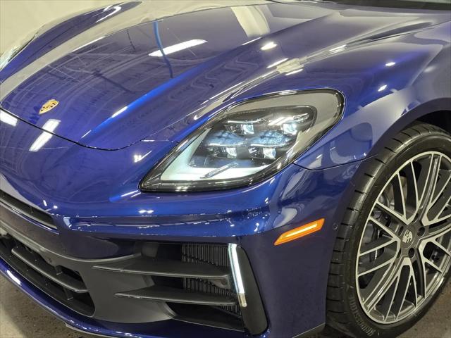 2026 Porsche Panamera 4