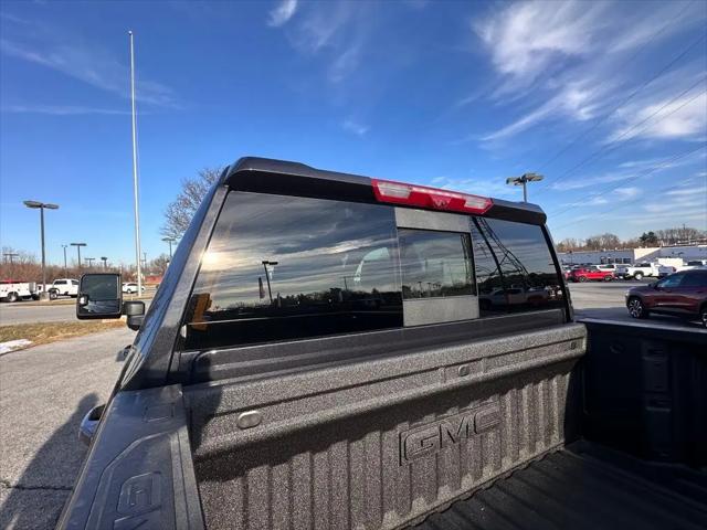 2026 GMC Sierra 2500HD Crew Cab, Standard Bed, AT4, 4WD