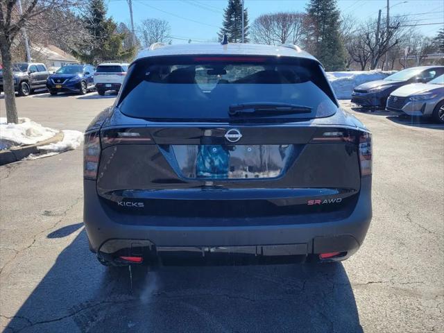 2026 Nissan Kicks SR