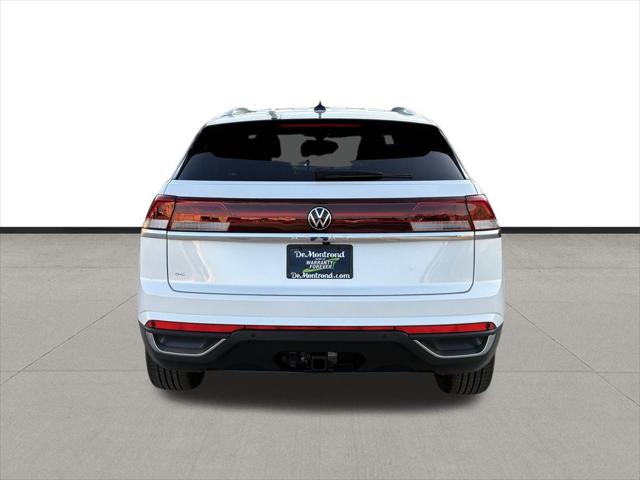 2026 Volkswagen Atlas Cross Sport SE with Technology