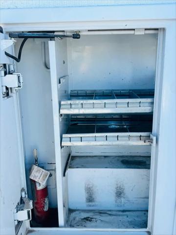 2011 Ford E-350 Cutaway E-350