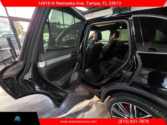 2016 Porsche Cayenne S
