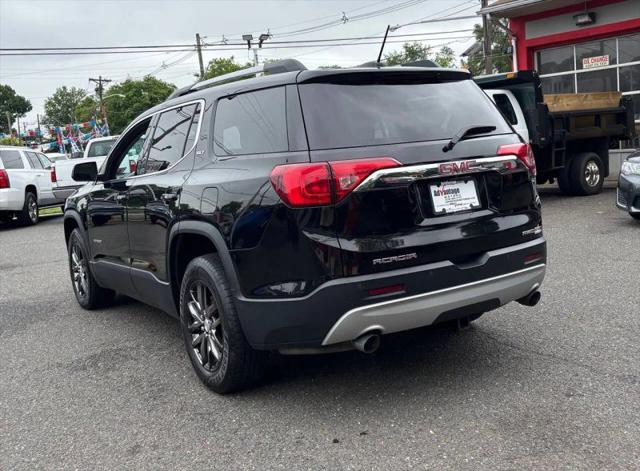 2017 GMC Acadia SLT-1