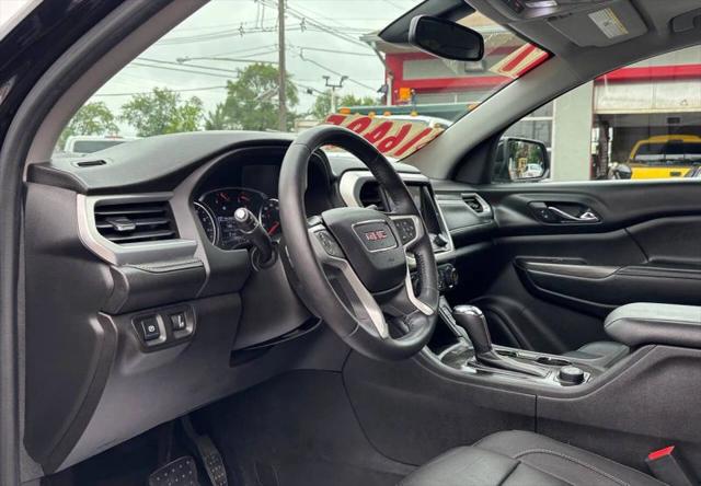 2017 GMC Acadia SLT-1