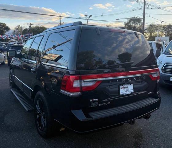 2015 Lincoln Navigator Base
