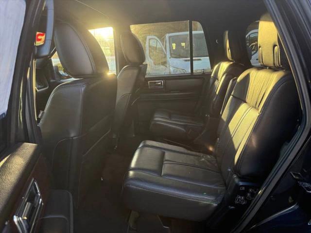 2015 Lincoln Navigator Base