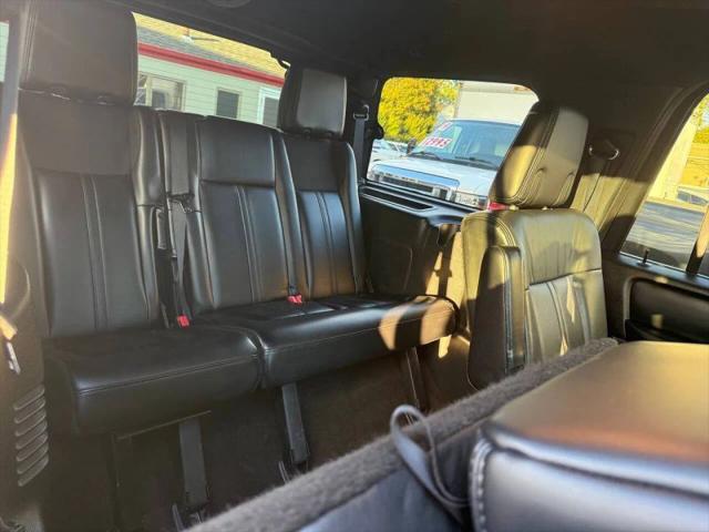 2015 Lincoln Navigator Base
