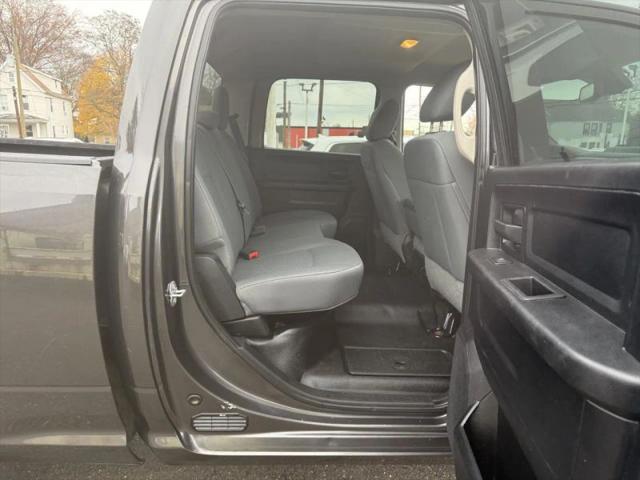 2018 Ram 2500 Tradesman Crew Cab 4x4 6'4" Box