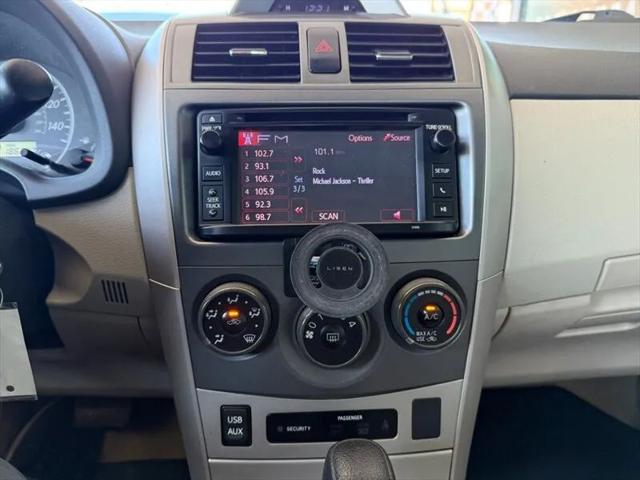 2013 Toyota Corolla LE