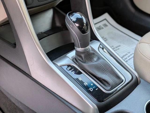 2017 Hyundai Elantra GT Base