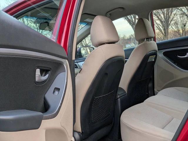 2017 Hyundai Elantra GT Base