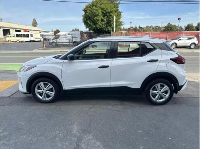 2023 Nissan Kicks S Xtronic CVT