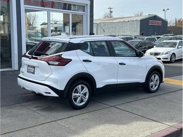 2023 Nissan Kicks S Xtronic CVT
