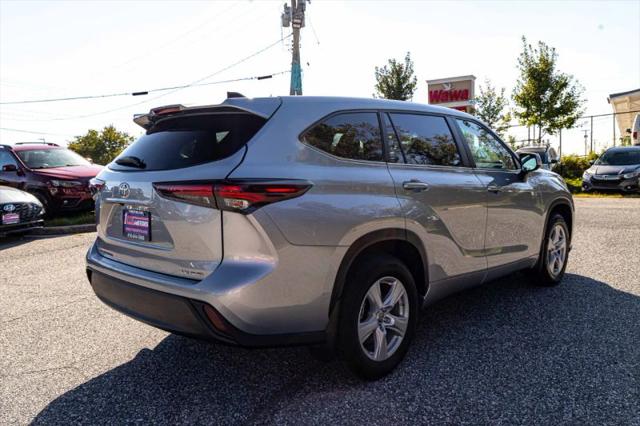 2024 Toyota Highlander LE