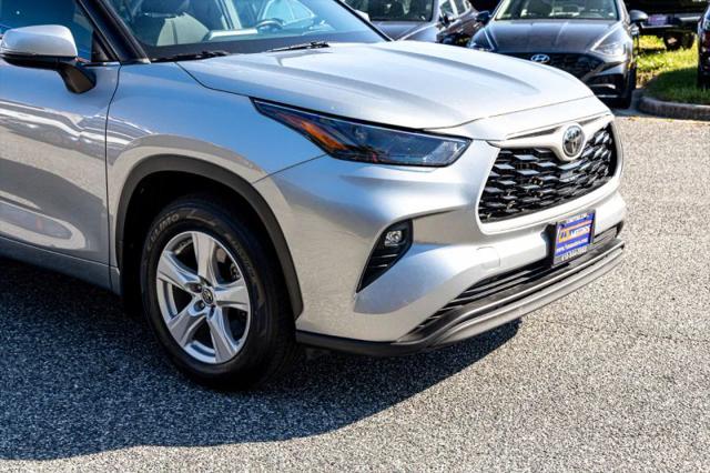 2024 Toyota Highlander LE