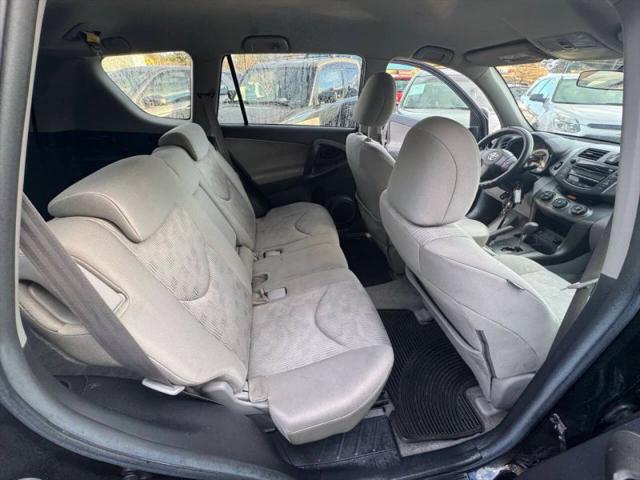 2009 Toyota RAV4 Base