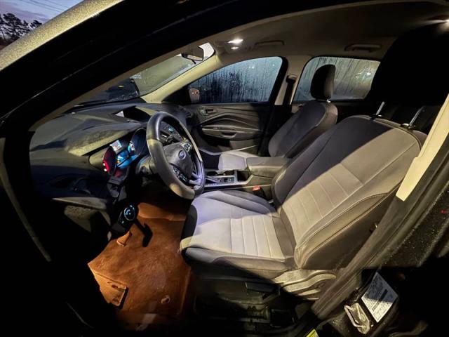 2019 Ford Escape S