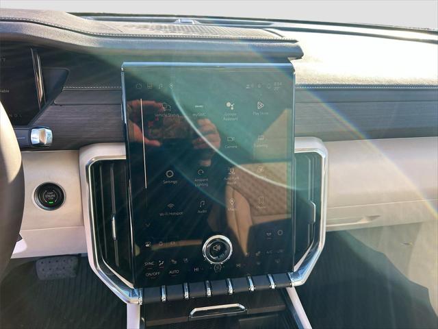 2026 GMC Acadia Denali AWD
