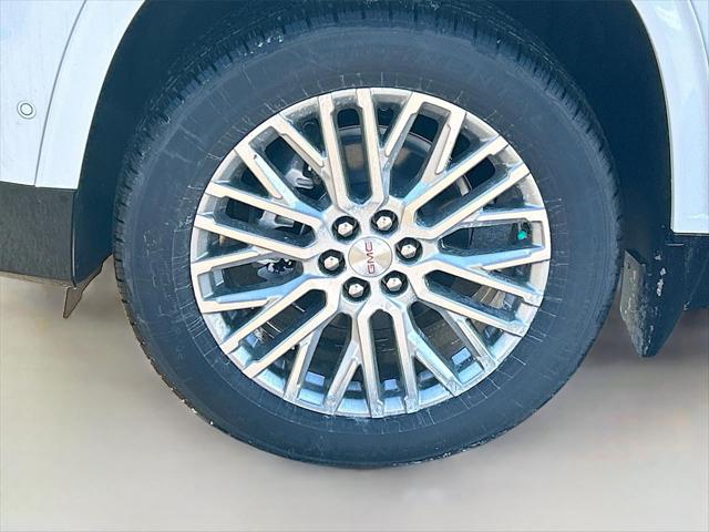 2026 GMC Acadia Denali AWD
