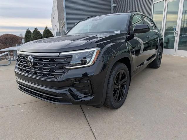 2026 Volkswagen Atlas Cross Sport SEL R-Line Black