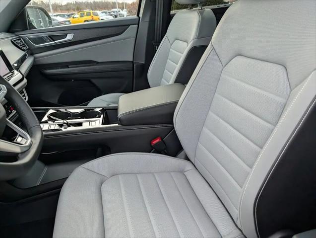 2026 Volkswagen Atlas Cross Sport SEL R-Line Black