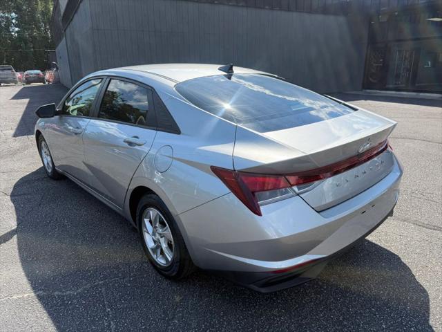 2021 Hyundai Elantra SE