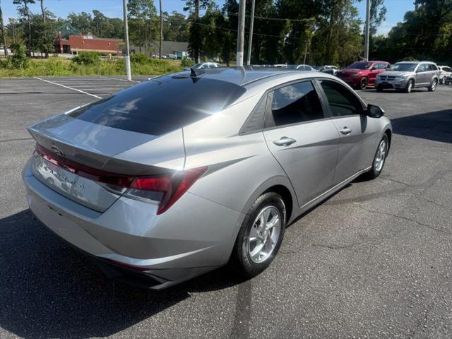2021 Hyundai Elantra SE