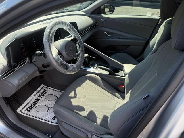 2021 Hyundai Elantra SE