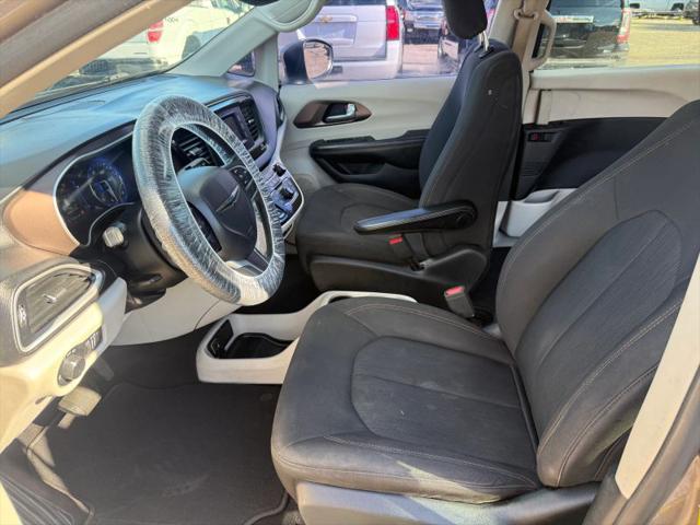 2017 Chrysler Pacifica LX