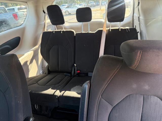 2017 Chrysler Pacifica LX