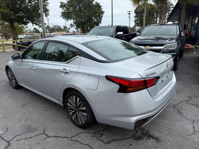 2024 Nissan Altima SV FWD