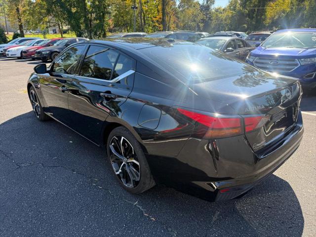 2025 Nissan Altima SR FWD