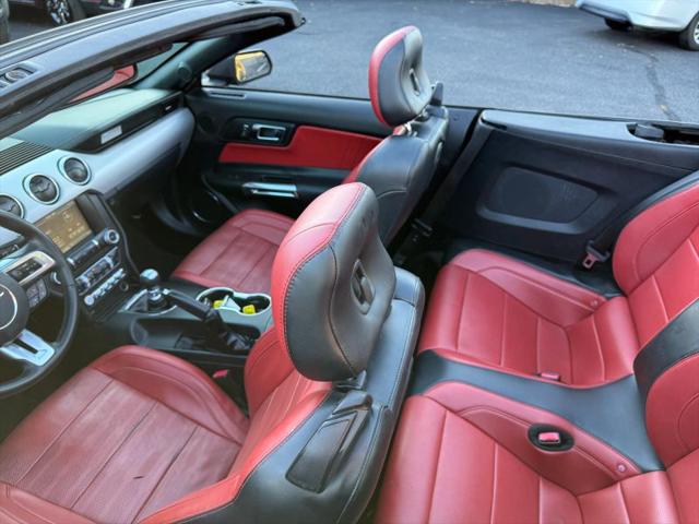 2015 Ford Mustang EcoBoost Premium