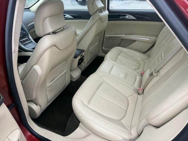 2014 Lincoln MKZ Base