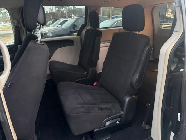 2011 Chrysler Town & Country Touring