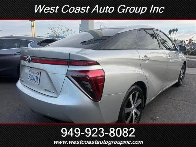 2017 Toyota Mirai Base